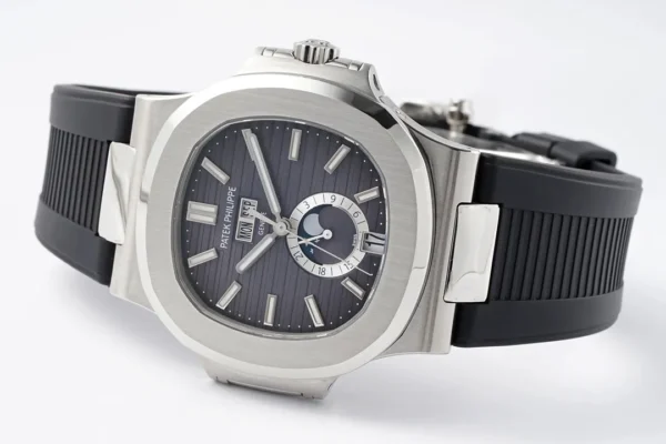 Replica Patek Philippe Nautilus Blue Dial Rubber Strap